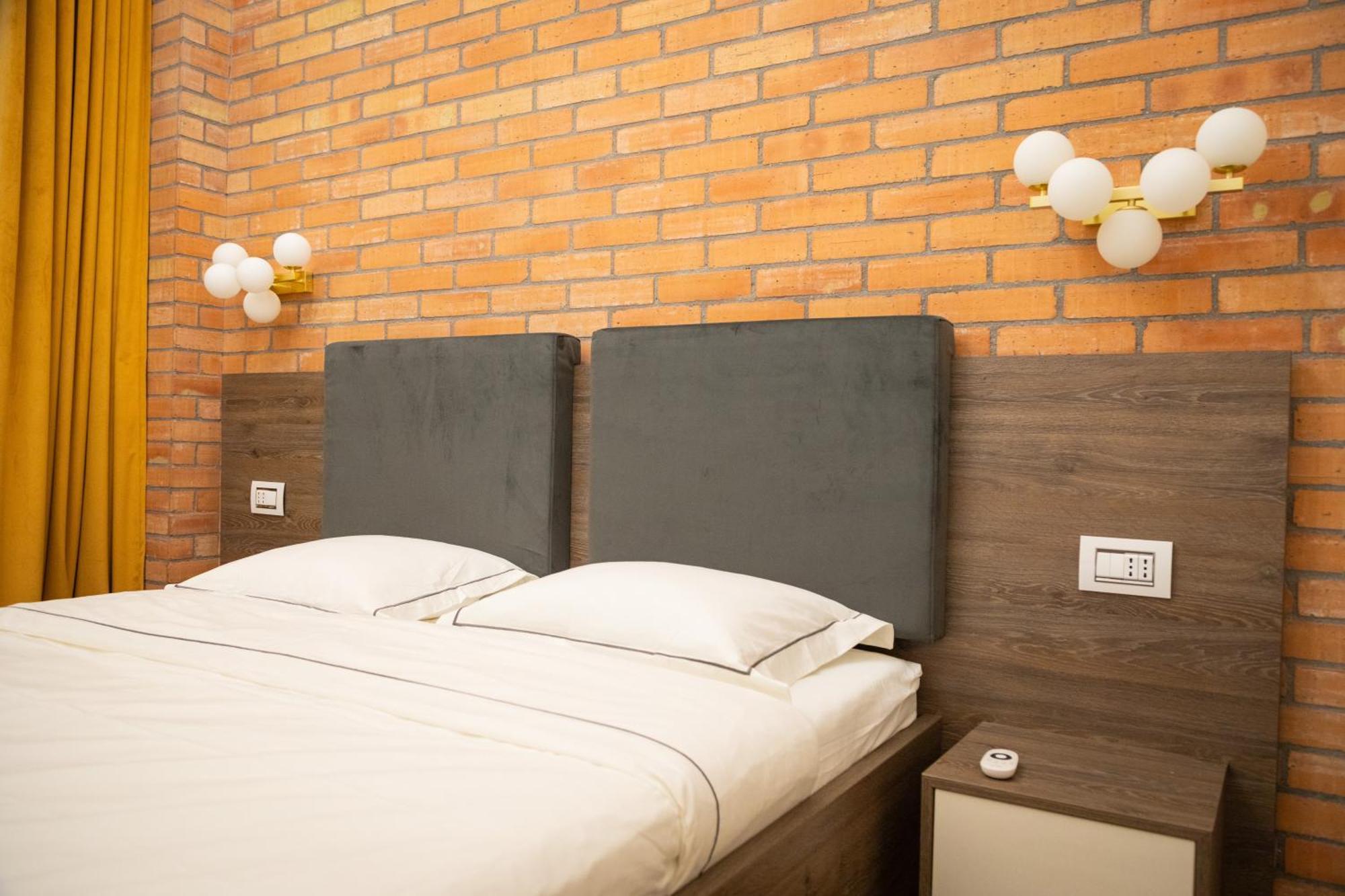 Poshspot Apartments คลูจ-นาโปกา ภายนอก รูปภาพ