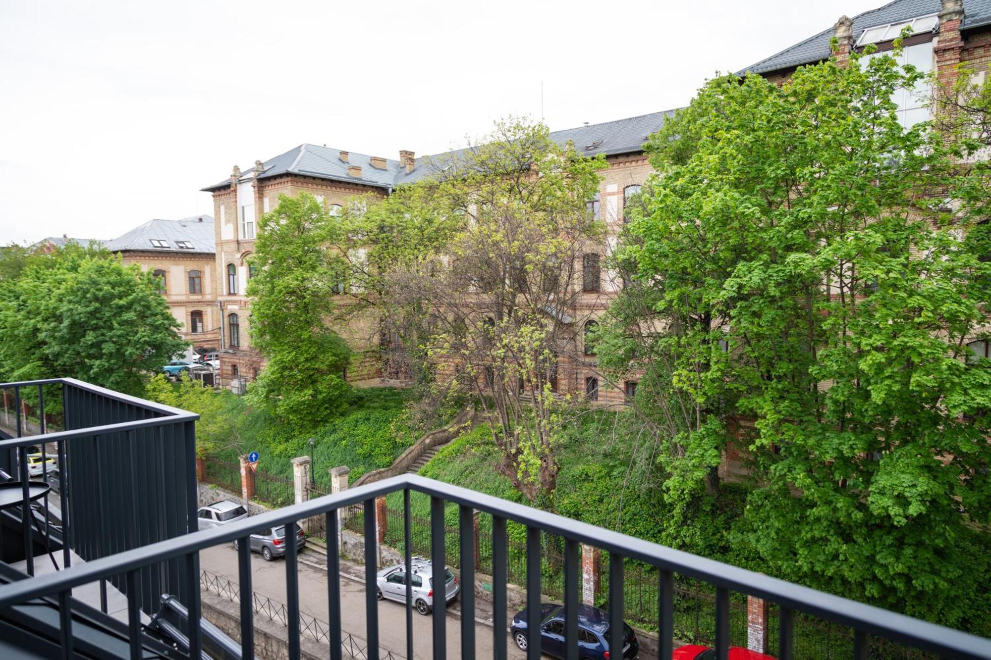 Poshspot Apartments คลูจ-นาโปกา ภายนอก รูปภาพ