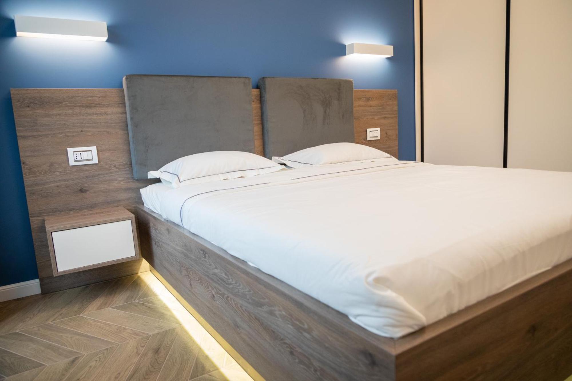 Poshspot Apartments คลูจ-นาโปกา ภายนอก รูปภาพ