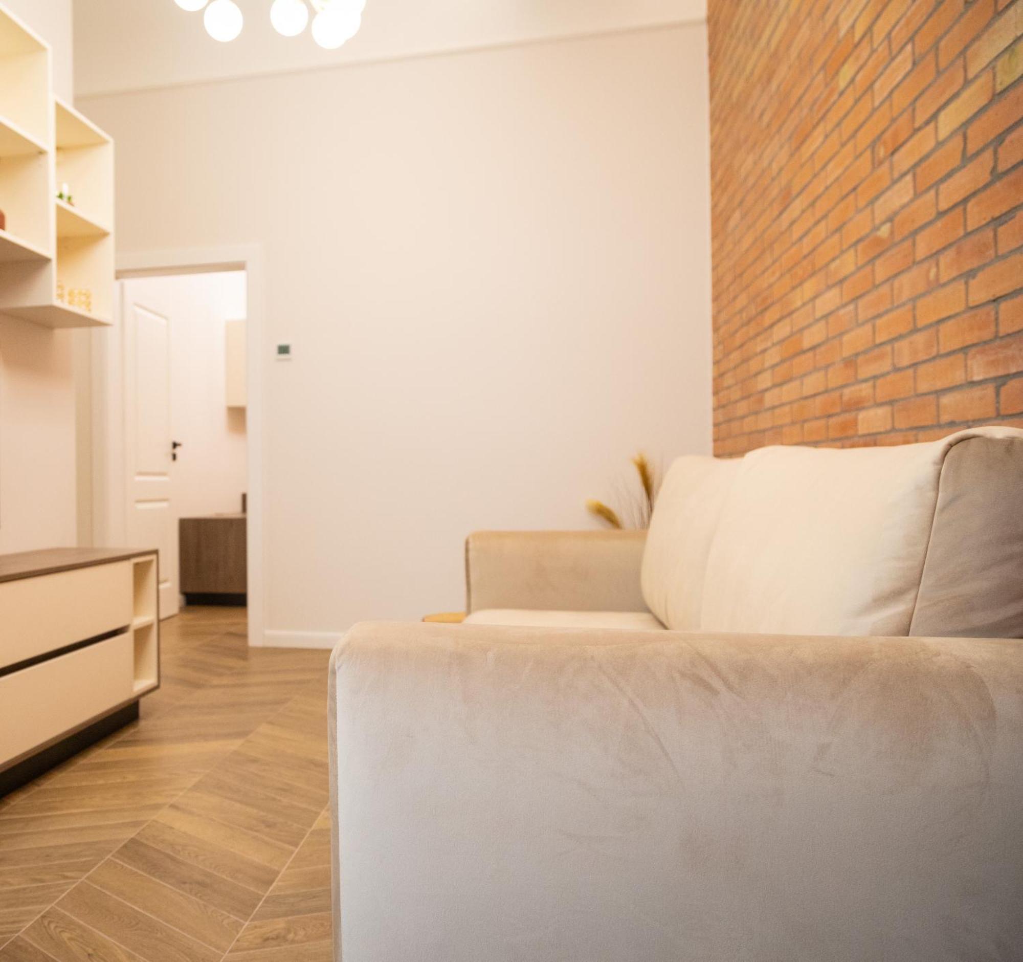 Poshspot Apartments คลูจ-นาโปกา ภายนอก รูปภาพ